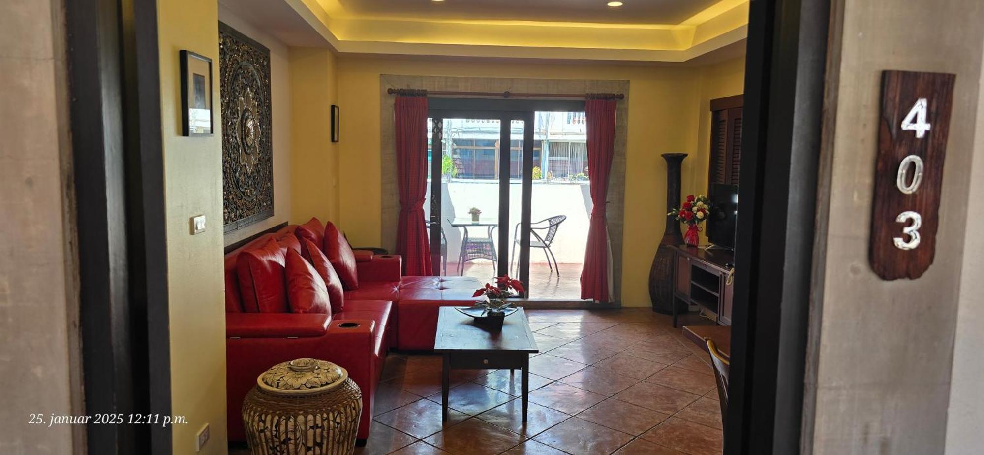 Nirvana Boutique Suites Джомтьен Экстерьер фото