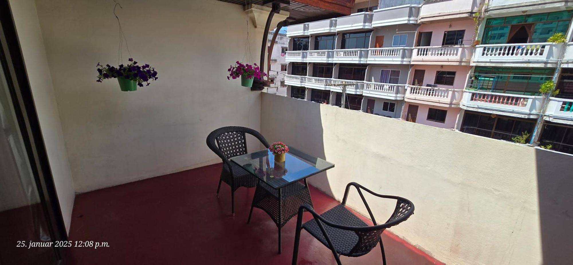 Nirvana Boutique Suites Джомтьен Экстерьер фото